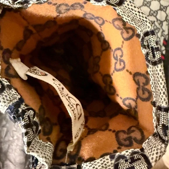 Vintage Never Worn Gucci Monogram Gloves - Blue - RARE - Picture 4 of 5